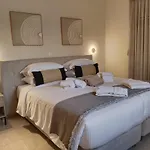 Elaionas Luxe With Private Pool Apartmán *