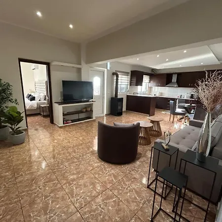 Daire Elaionas Luxe With Private Pool *