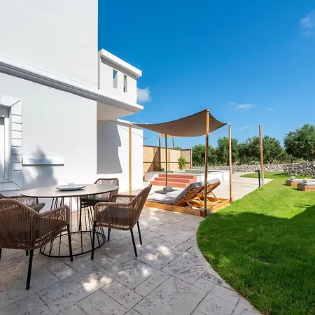 Apartmán Elaionas Luxe With Private Pool *
