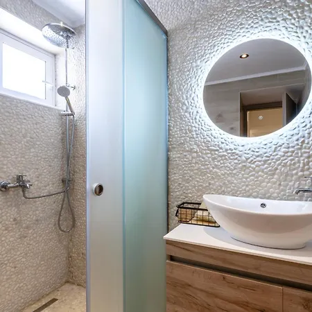 Apartmán Elaionas Luxe With Private Pool