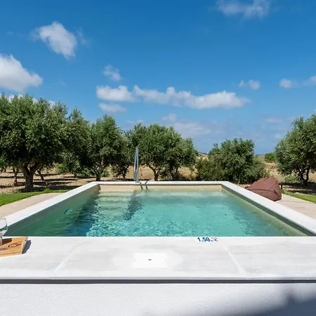 Apartmán Elaionas Luxe With Private Pool