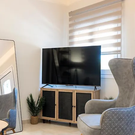 Elaionas Luxe With Private Pool Apartmán