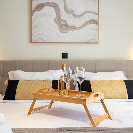Elaionas Luxe With Private Pool Apartmán