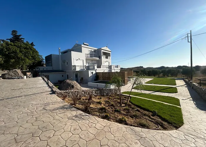 Daire Elaionas Luxe With Private Pool