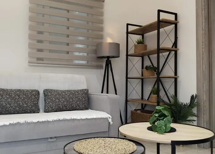 Daire Elaionas Luxe With Private Pool